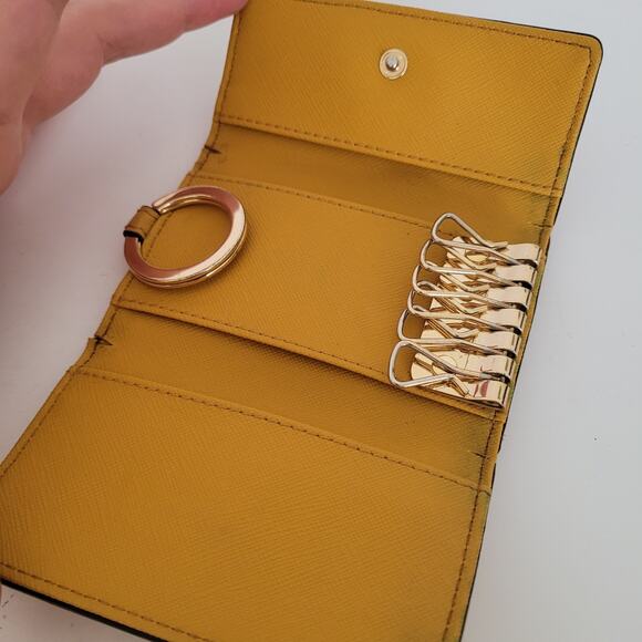 Michael Kors MK Key Case Ring Holder Wallet Pebble Leather Small Mustard Yellow - Picture 3 of 8